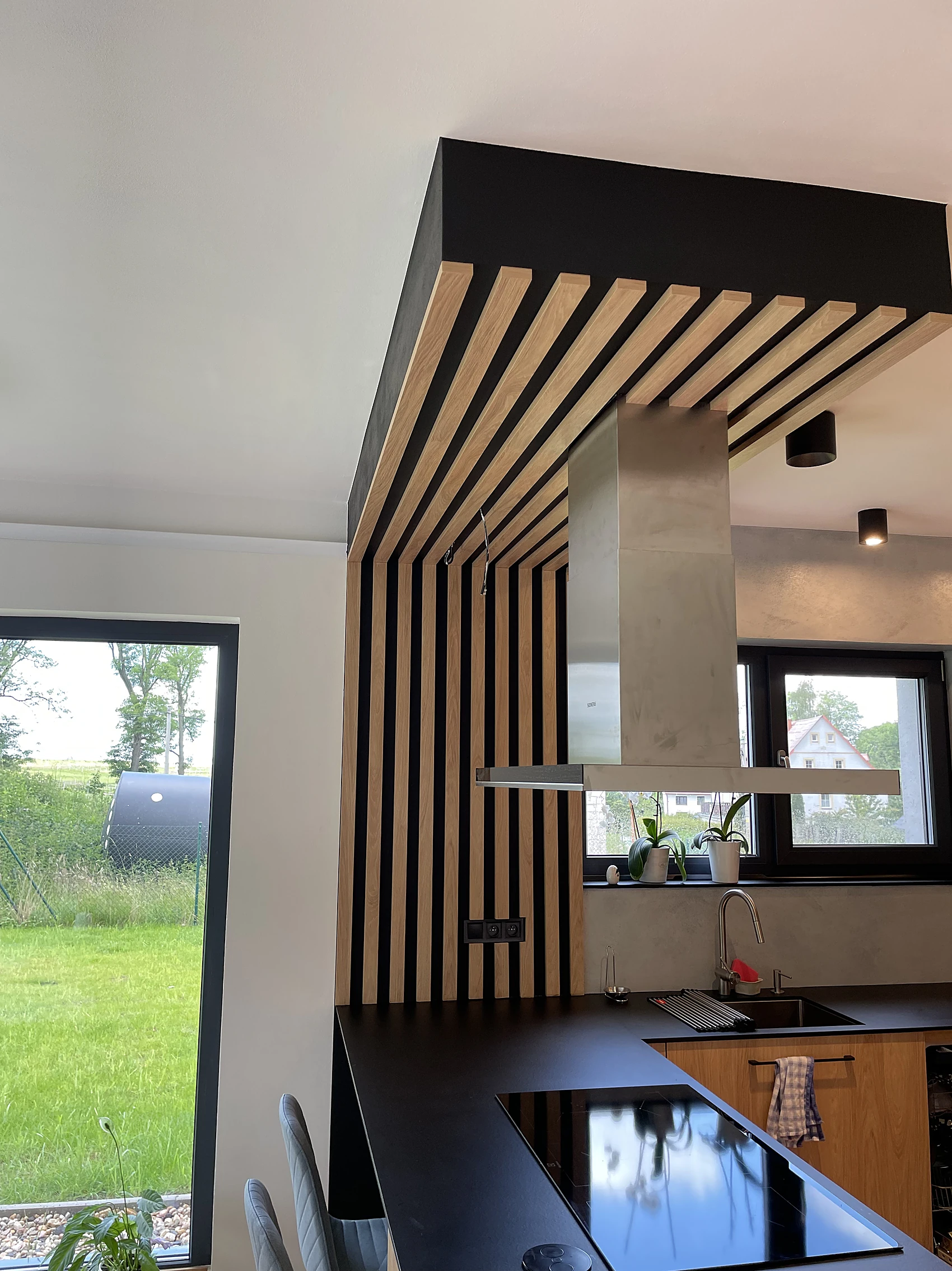 Kuchyňský ostrov — moderní byt